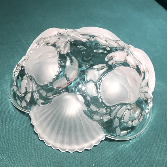 Mikasa “Sea Fare” frosted glass serving bowl/dish - Picture 4 of 5